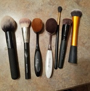 7pc NAME BRAND BRUSH BUNDLE USED